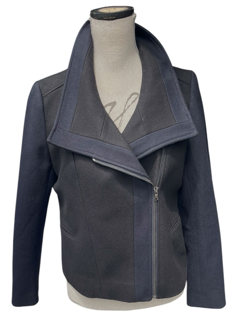 Ann Taylor Black/Navy Wool Blend Asymmetric Zipper Crop Jacket (10P)